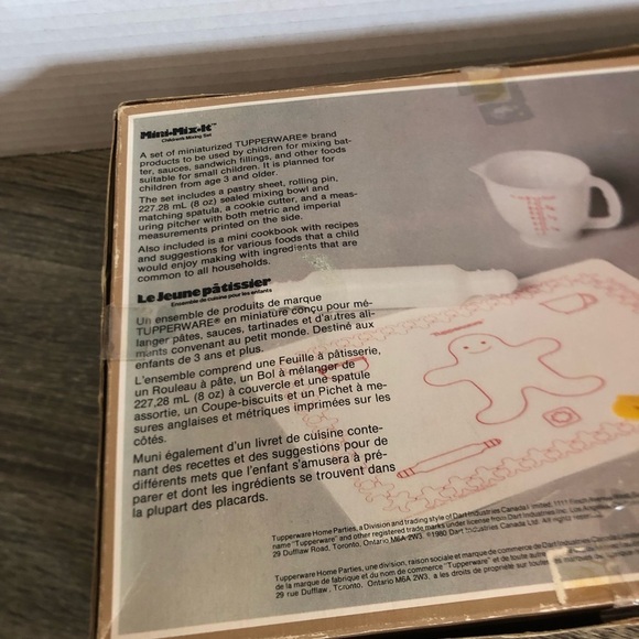 Vtg Tupperware Mini-Mix-It Children's Baking Set - Picture 12 of 16